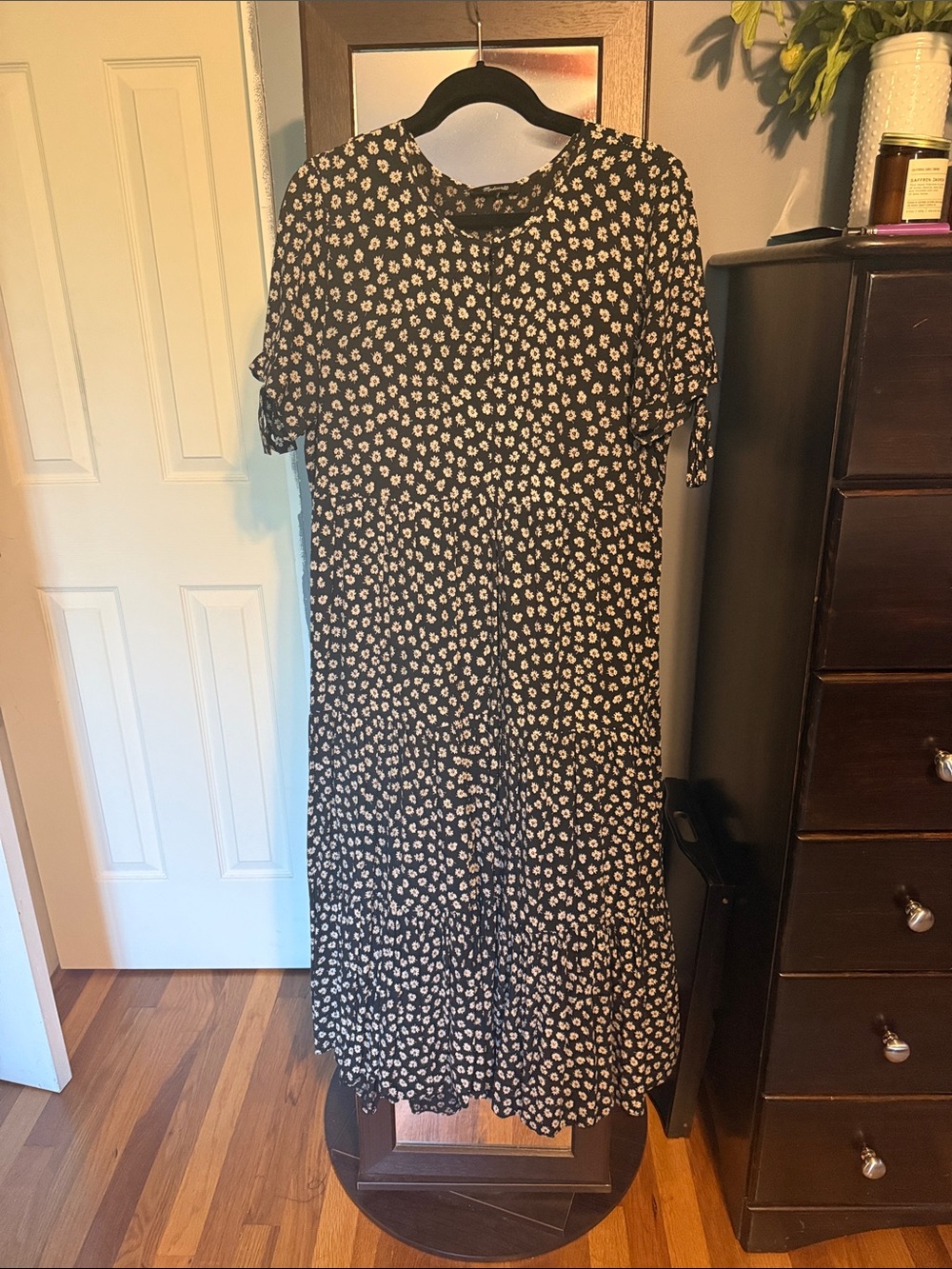 Madewell Black Floral MaxiDress with Short Sleeves